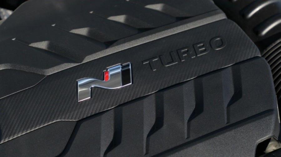Моторный отсек Hyundai Veloster N 2018 года  (NA) (фото 80 из 85)